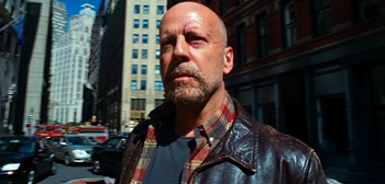Grim-faced Bruce Willis in 'Surrogates'