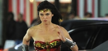 Adrianne Palicki, Wonder Woman, First Set Video