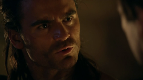 Dustin Clare, Spartacus: Gods of the Arena, The Bitter End, 01