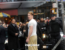 Chris Evans, Captain America: The First Avenger, New York City Set, 04