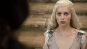 Jason Momoa, Emilia Clarke, Game of Thrones, Winter is Coming, 01
