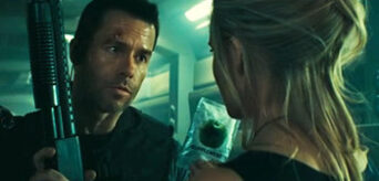 Guy Pearce, Maggie Grace, Lockout, MS One Maximum Security
