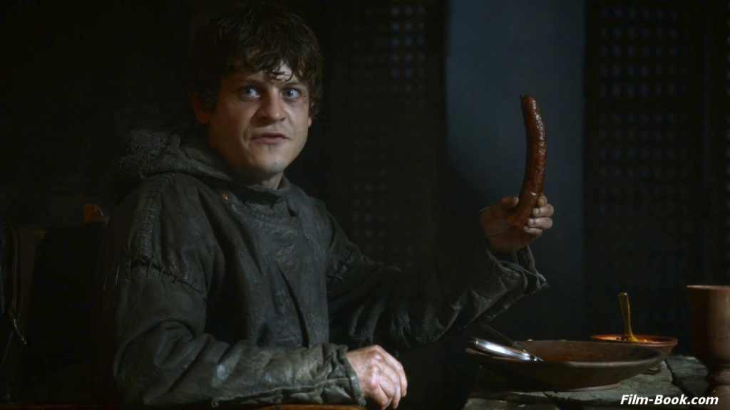 Iwan Rheon Ramsay Snow Castration Sausage Game of Thrones Mhysa