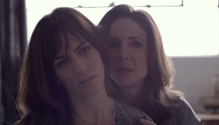Robin Weigert Maggie Siff Concussion