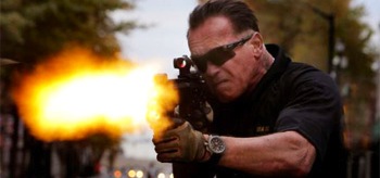 faldskærm I tide Myrde SABOTAGE (2014) Movie Trailer: Arnold Schwarzenegger vs. A Drug Cartel |  FilmBook