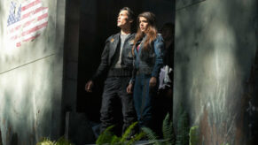 Bob Morley Marie Avgeropoulos The 100 Pilot