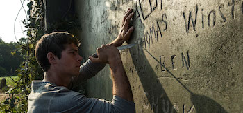 Dylan OBrien Wall of Names The Maze Runner