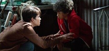 Halle Berry Shannon Brown Extant Before the Blood