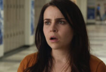 Mae Whitman The DUFF