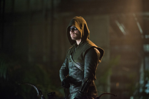 Stephen Amell Arrow Draw Back Your Bow