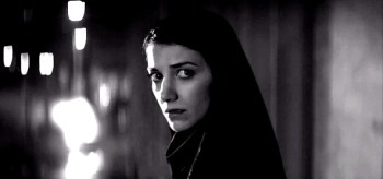 Sheila Vand A Girl Walks Home Alone At Night