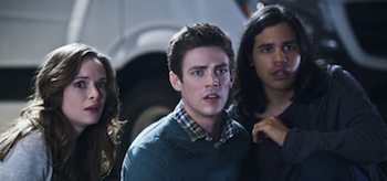 Danielle Panabaker Grant Gustin Carlos Valdes The Flash Power Outage