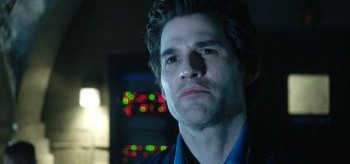 johnny-whitworth-the-100-2.14-bodyguard-of-lies-350x164