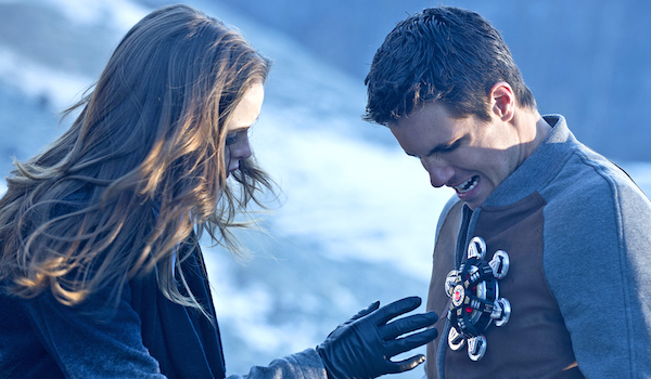 Danielle Panabaker Eddie Amell The Flash The Nuclear Man