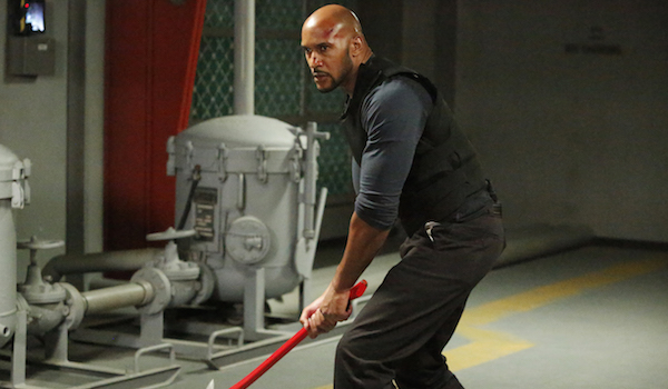 Henry Simmons Agents of SHIELD S.O.S.