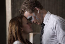 Sienna Miller Tom Hiddleston High-Rise 02