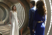 Melissa Benoist Robert Gant Laura Benanti For The Girl Who Has Everything Supergirl
