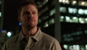 Stephen Amell Arrow Sins of the Father
