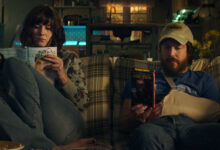 Mary Elizabeth Winstead John Gallagher Jr 10 Cloverfield Lane