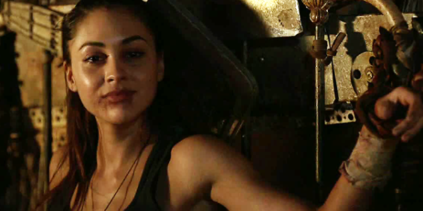 Lindsey Morgan The 100 Nevermore