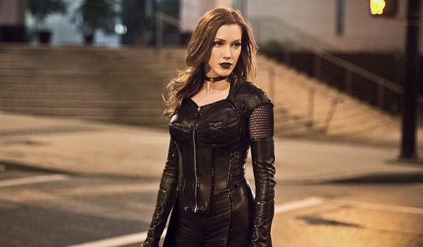 The Flash Katie Cassidy Invincible