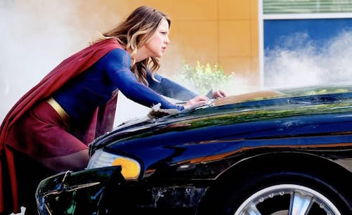 Melissa Benoist Supergirl Season Season Premiere