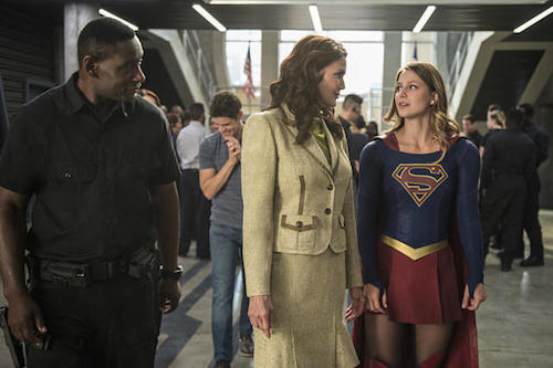 David Harewood Lynda Carter Melissa Benoist Welcome To Earth Supergirl