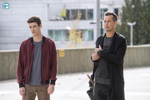 Grant Gustin Tom Cavanagh Dead or Alive The Flash