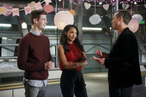 Grant Gustin Candice Patton Tom Cavanagh Attack on Central City The Flash