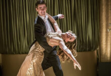 Grant Gustin Melissa Benoist Duet Supergirl The Flash