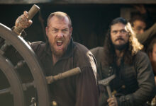 Toby Stephens Luke Arnold Black Sails XXXVIII.