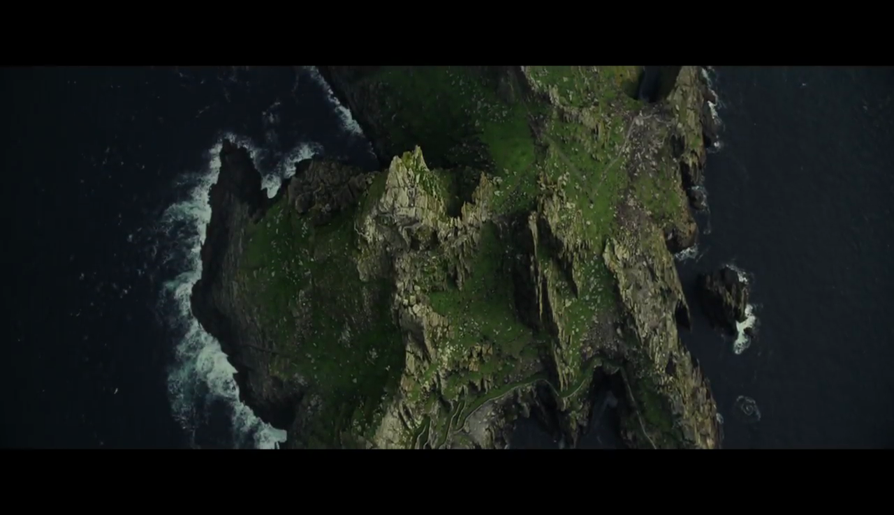 Planet Ahch-To Star Wars: The Last Jedi 