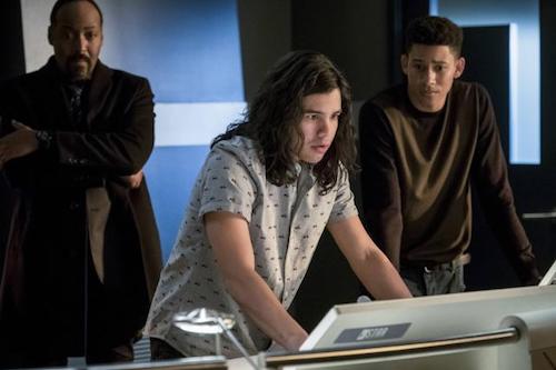 Jesse L. Martin Carlos Valdes Keiynan Lonsdale Cause and Effect The Flash