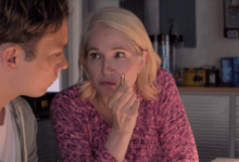 Finn Cole Ellen Barkin Animal Kingdom Grace