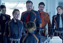 Taylor Russell Molly Parker Toby Stephens Ignacio Serricchio Mina Sundwall Lost in Space