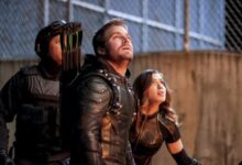 Stephen Amell Juliana Harkavy The Ties That Bind