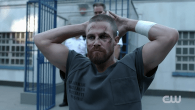 Stephen Amell Prison Arrow Season 7