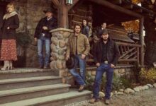 Kevin Costner Luke Grimes Kelsey Asbille Kelly Reilly Cole Hauser Wes Bentley Yellowstone Season 2