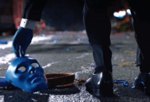 Doctor Manhattan Watchmen A God Walks Into Abar