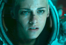 Kristen Stewart Underwater