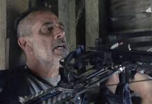 Jeffrey Dean Morgan The Walking Dead Look at the Flowers
