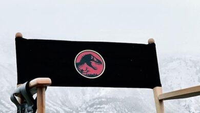 Jurassic World: Dominion Director's Chair 01
