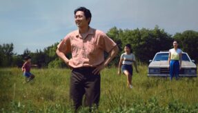 Alan S. Kim Steven Yeun Noel Cho Yeri Han Minari 01
