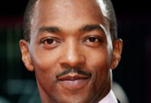 Anthony Mackie Smiling