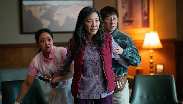 Michelle Yeoh Ke Huy Quan Stephanie Hsu Everything Everywhere All At Once