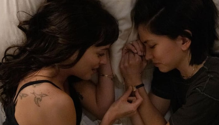 Film Review: AM I OK?: Dakota Johnson and Sonoya Mizuno Are Charming in Predictable Comedy [Sundance 2022]