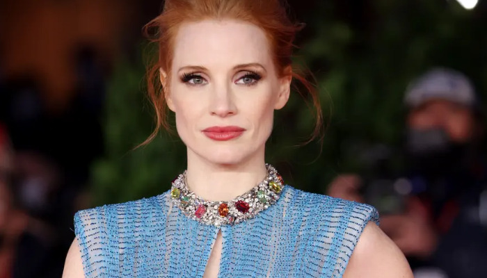 Jessica Chastain With Necklace