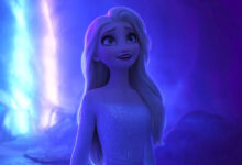 Elsa Frozen Blue Lighting