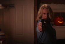 Jamie Lee Curtis With Gun Halloween Ends