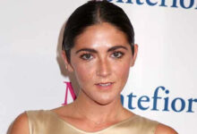 Isabelle Fuhrman Smiling